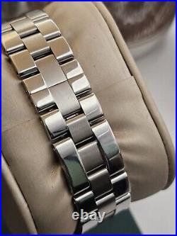 Cartier Roadster XL Chronograph Watch Ref 2618 Stainless Steel Watch