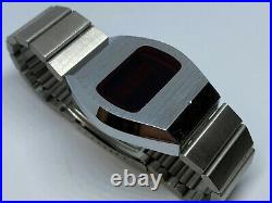 Collectible Vintage Microlux Mens Silver Barrel RED LED Digital Watch HoursDate