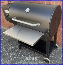 Louisiana Grills LG900C2 Barrel Wood Pellet BBQ Grill And Smoker + Shelf
