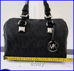 Michael Kors Grayson Barrel Handbag womens Black Crossbody