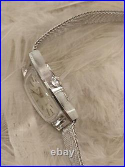 Omega DeVille Ladies Vintage Watch Classic Everyday Tonneau Barrel SS Bracelet