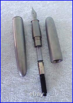 Peter Bock Titan nib fountain pen titanium barrel cigar style clipless