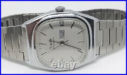 RARE Vintage Timex Mens Automatic Viscount Silver Barrel Silver Watch MINT LOOK