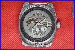 Vintage Soviet Vostok 2209 Amphibian watch Tonneau Barrel green dial paddle hand