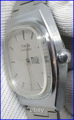 Vintage Timex ALL Original Mens Automatic Viscount Silver Barrel Watch MINT LOOK