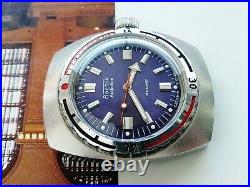 Vostok Amfibian Barrel Case Military Vintage Russian Men's Wristwatch Amfibia