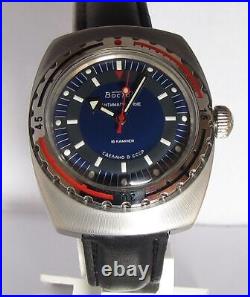 WOSTOK VOSTOK Barrel AMPHIBIAN ANTIMAGNETIC NAVY MILITARY USSR Wristwatch